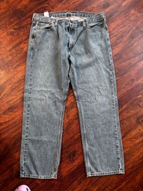Mens Levi Relaxed Straight Fit Jeans size 42x32